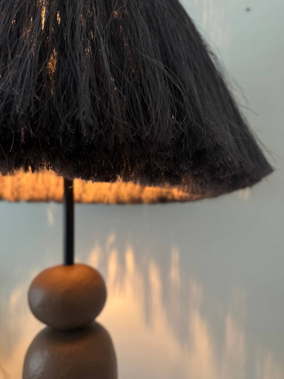 Торшер з натуральних матеріалів